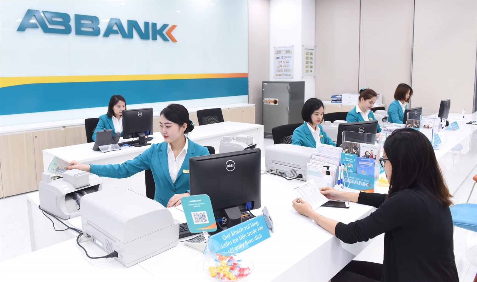 ABBank lãi 924 tỷ đồng lợi nhuận trước thuế sau 9 tháng